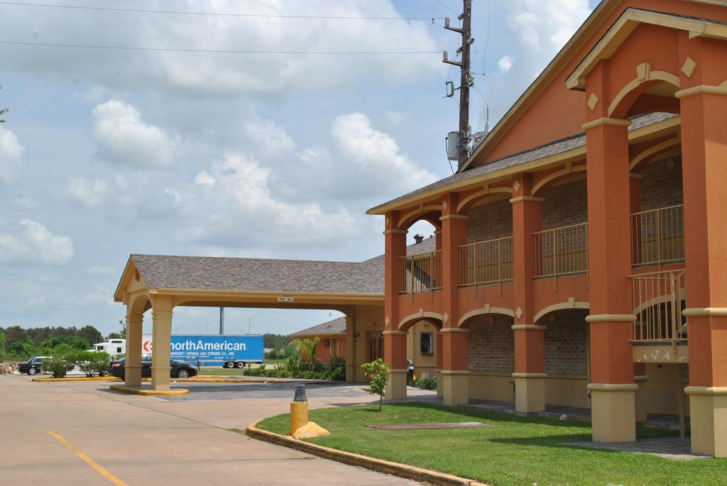 Executive Inn Brookshire מראה חיצוני תמונה